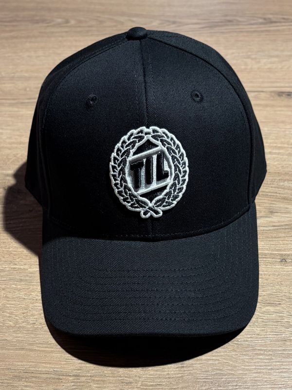 TIL caps m/hvit logo